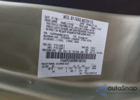 2008 Ford Focus Se/Ses z USA, uszkodzony, nr VIN 1FAHP35N98W180596